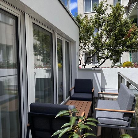 Danube22 Apartment 2 Wina Bagian luar foto
